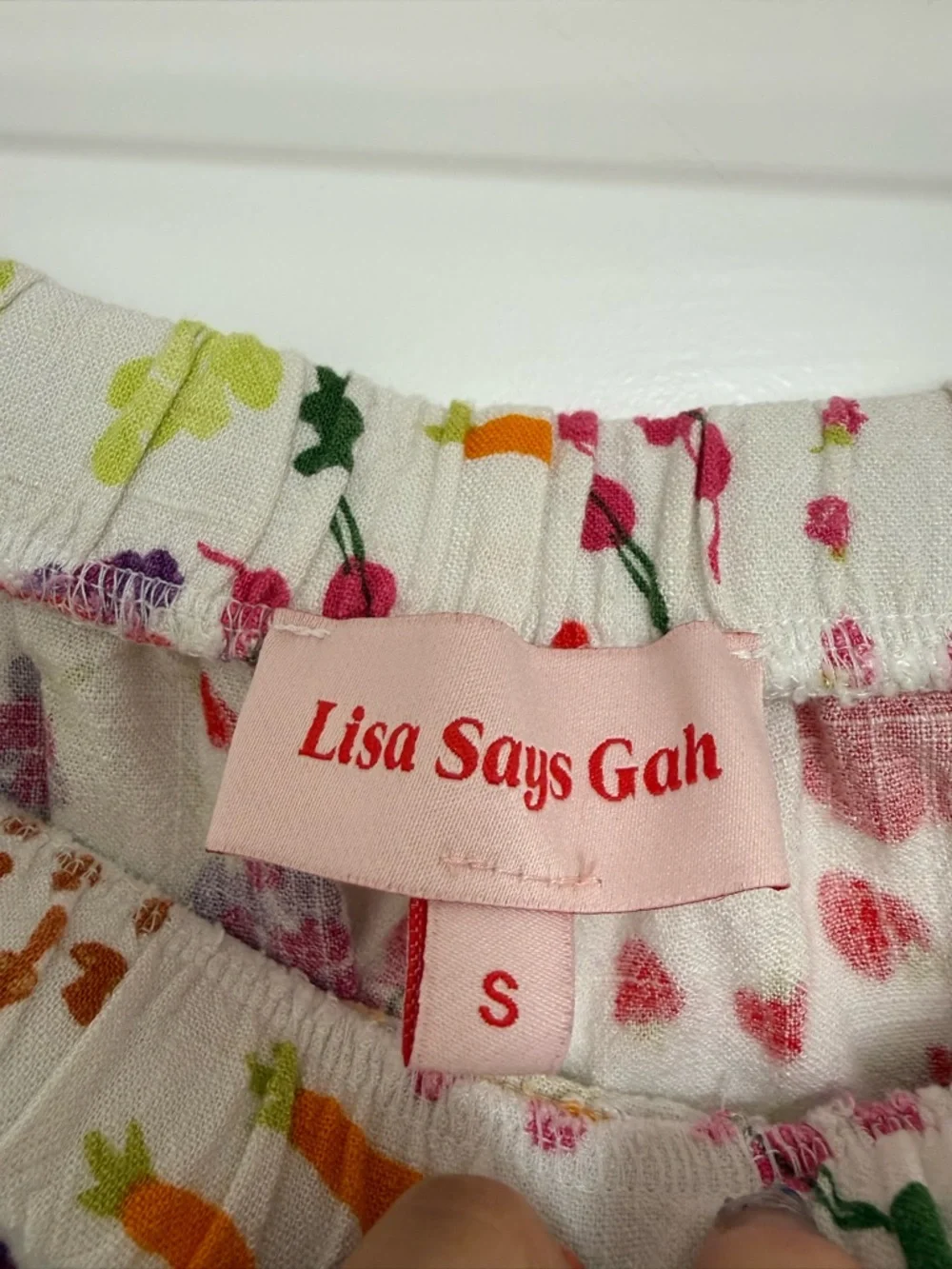 Lisa Says Gah Fruit Print Shorts - Picture 2 of 4
